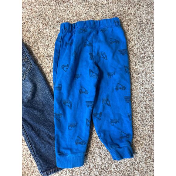 Lot of 3 pairs of 24 mos/2T Toddler/BABY Boys Pants, Carters; Baby B'gosh - Picture 12 of 12